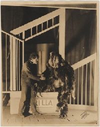 The Hairy Ape. Plymouth Theatre (New York, N.Y.). Ten shots by Abbe Studio  (New York, N.Y.) (in Series V) - Yale University Library