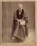 John F. Weir posing for Woolsey statue.